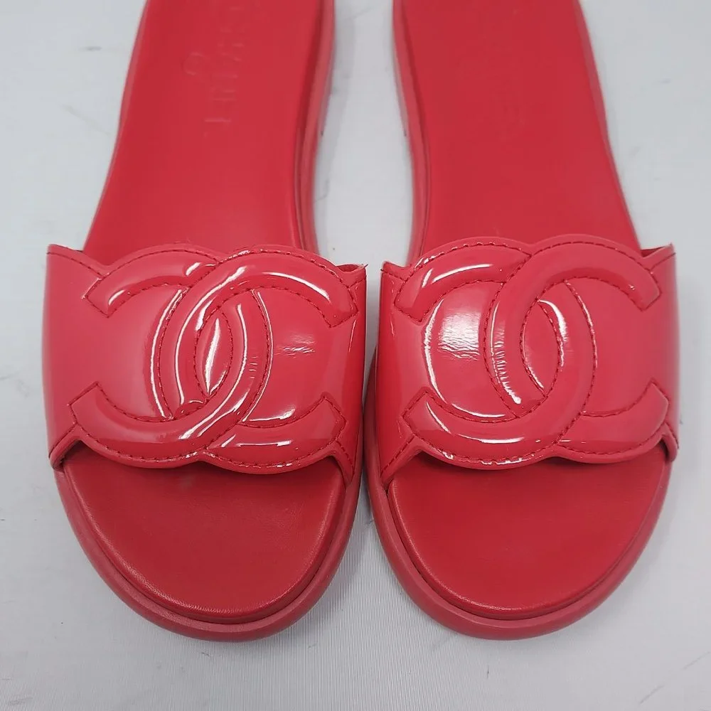 Chanel Cambon Mules RED CC Flat Slip on Sandals - Picture 2 of 9